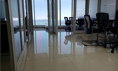 ALQUILO OFICINA EN AVE, BALBOA, 200M2, AMOBLADA, VISTA PANORAMICA.