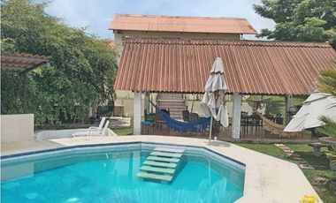 VENTA DE CASA EN SAN CARLOS FRENTE Al LAGO