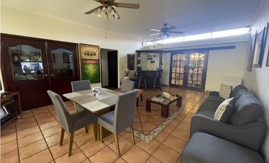 Casa Centrica, Romedelada en Hato Pintado, Pueblo Nuevo