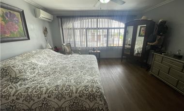 Casa Centrica, Romedelada en Hato Pintado, Pueblo Nuevo