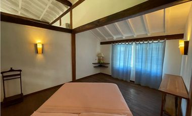 Vendo villa de lujo frente al mar en Destiladeros, Pedasi.