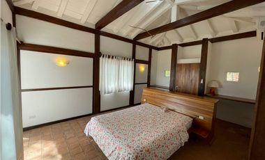Vendo villa de lujo frente al mar en Destiladeros, Pedasi.