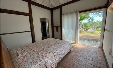 Vendo villa de lujo frente al mar en Destiladeros, Pedasi.