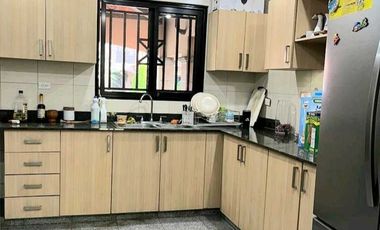 Venta de casa en Versalles