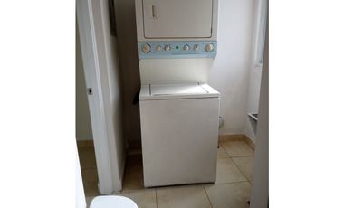 VENDO APARTAMENTO EN SAN FRANCISCO, 2 RECAMARAS, 95M2, CON BALCON.