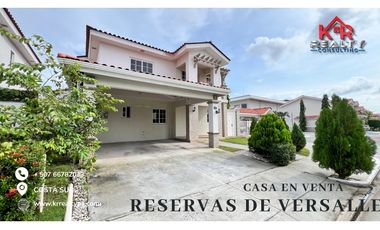RESERVA DE VERSALLES CASA UNIFAMILIAR MODDLO LYON DE ESQUINA