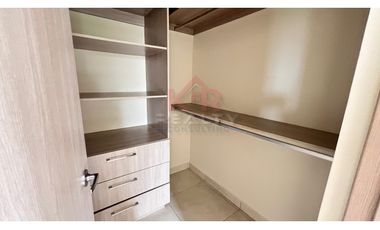 RESERVA DE VERSALLES CASA UNIFAMILIAR MODDLO LYON DE ESQUINA