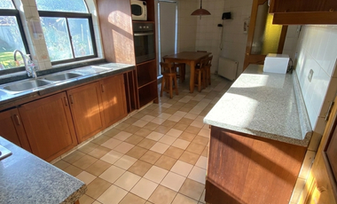 Se vende excelente casa en Jardín del Éste, Chillán