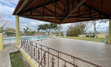 Venta de casa en Villas de Cerro Lindo, San Miguelito