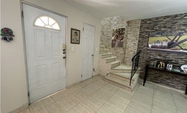 Venta de casa en Villas de Cerro Lindo, San Miguelito