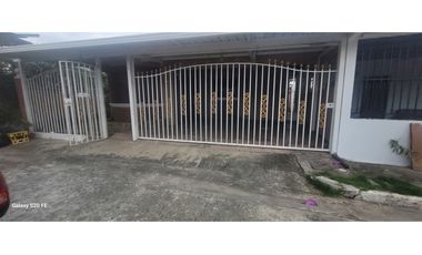 SE VENDE CASA - RESIDENCIAL LAS AMERICAS EN LAS MAÑANITAS