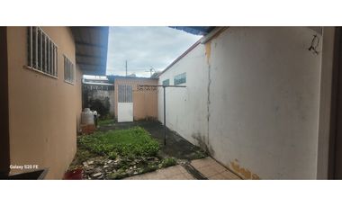 SE VENDE CASA - RESIDENCIAL LAS AMERICAS EN LAS MAÑANITAS