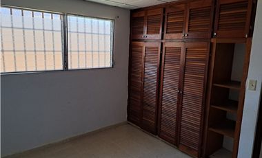 ALQUILER DE CASA EN NUEVO ARRAIJN