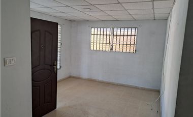 ALQUILER DE CASA EN NUEVO ARRAIJN