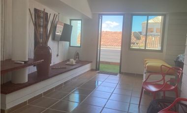 Dos casas de playa independientes con vista panorámica al Pacífico
