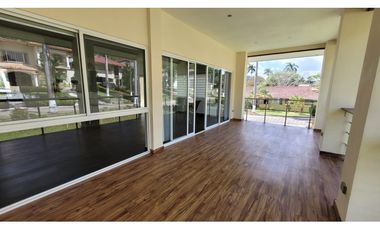 Bello apartamento en Howard - Panama Pacífico !!