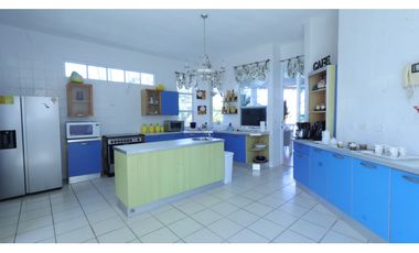 Venta de casa de playa en Coronado, Club de Golf.