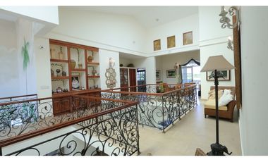 Venta de casa de playa en Coronado, Club de Golf.