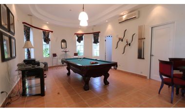 Venta de casa de playa en Coronado, Club de Golf.