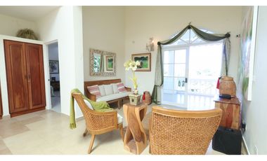 Venta de casa de playa en Coronado, Club de Golf.