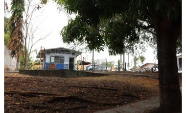 VILLA LUCRE - SE VENDE