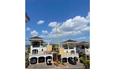 Casa unifamiliar en venta en Tucán Country Club and residences
