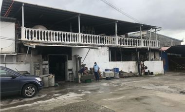 VILLA LUCRE - VENDO LOTE COMERCIAL