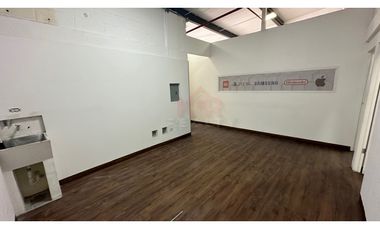 ALQUILER DE OFIDEPOSITO EN EL CENTRO DE LA CIUDAD $1,250 MENSUAL