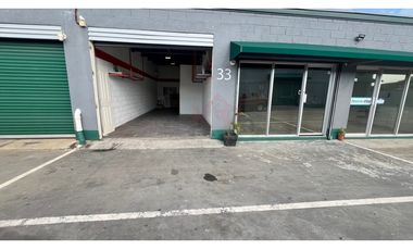 ALQUILER DE OFIDEPOSITO EN EL CENTRO DE LA CIUDAD $1,250 MENSUAL