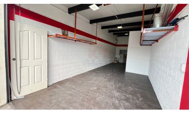 ALQUILER DE OFIDEPOSITO EN EL CENTRO DE LA CIUDAD $1,250 MENSUAL