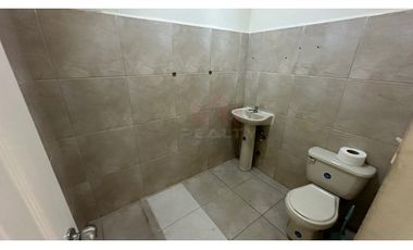 ALQUILER DE OFIDEPOSITO EN EL CENTRO DE LA CIUDAD $1,250 MENSUAL