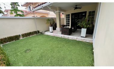 VENTA DE CASA EN COSTA SUR, VILLA VALENCIA, 4 RECMARAS, $348,000