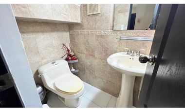 VENTA DE CASA EN COSTA SUR, VILLA VALENCIA, 4 RECMARAS, $348,000