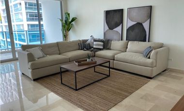 ALQUILO APARTAMENTO AMOBLADO EN MARBELLA, 3 RECAMARAS, 265M2.