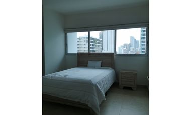 ALQUILO APARTAMENTO AMOBLADO EN MARBELLA, 3 RECAMARAS, 265M2.