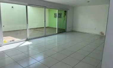 Casa en renta en Valle Imperial, Zapopan, Jalisco