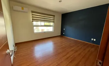 Casa en renta en Valle Imperial, Zapopan, Jalisco