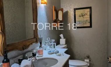 Casa en venta en Lomas de Tecamachalco Sección Bosques I y II, Huixquilucan, México