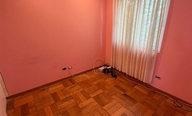 Casa en Venta en AMALIA ERRAZURIZ CON MAGDALENA VICUÑA
