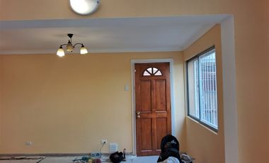 Casa en Venta en AMALIA ERRAZURIZ CON MAGDALENA VICUÑA