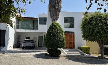 Casa en Venta en Fraccionamiento Bosques de Angelopolis, Puebla