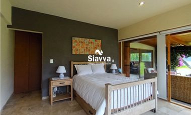 CASA EN VENTA EN VALLE DE BRAVO