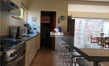 CASA EN VENTA EN VALLE DE BRAVO