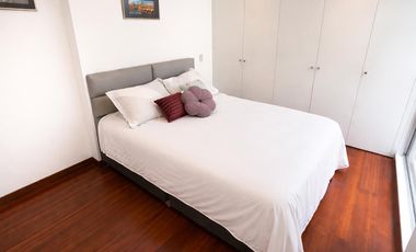 Dúplex de lujo en venta en Miraflores – 4 dormitorios con salida directa a parque