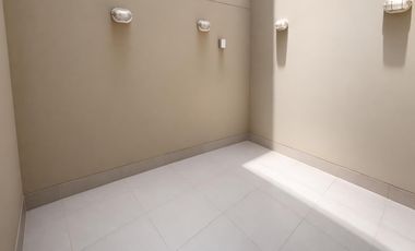 Dúplex de lujo en venta en Miraflores – 4 dormitorios con salida directa a parque