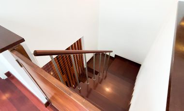 Dúplex de lujo en venta en Miraflores – 4 dormitorios con salida directa a parque