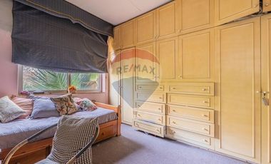 Casa 3 pisos para remodelar 352m2
