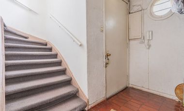 Casa 3 pisos para remodelar 352m2