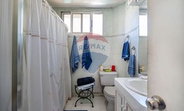 Casa 3 pisos para remodelar 352m2