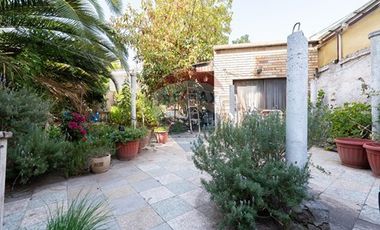 Casa 3 pisos para remodelar 352m2